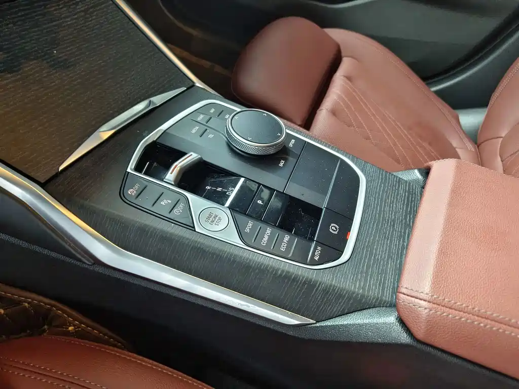 BMW 3 Series — миниатюра 6