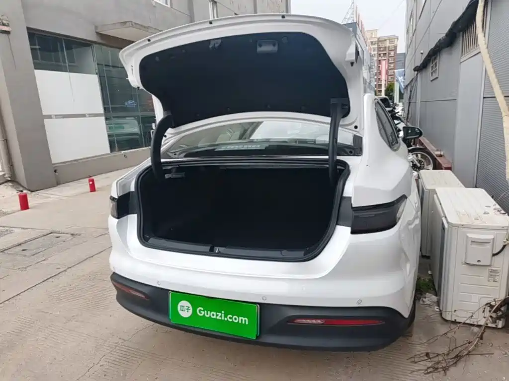 BYD Seal 05 DM-i — миниатюра 19