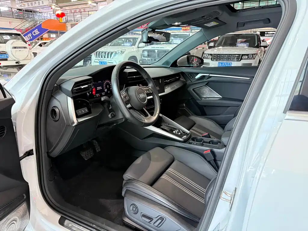 Audi A3 — миниатюра 9