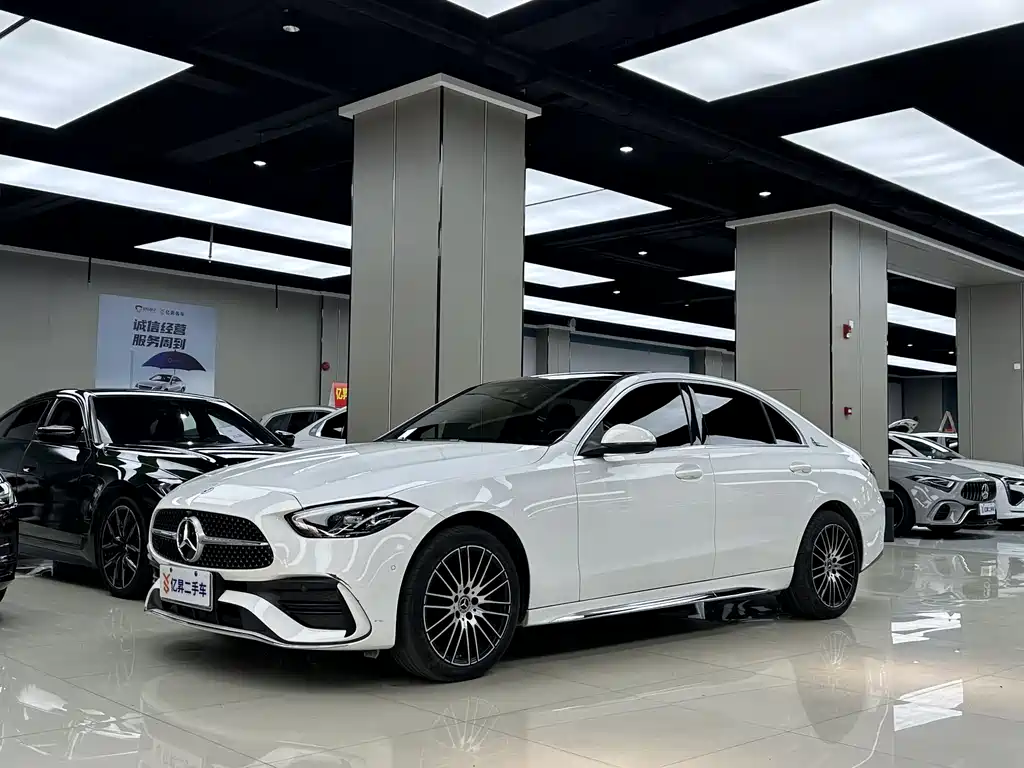 Mercedes-Benz C-Class 2023
