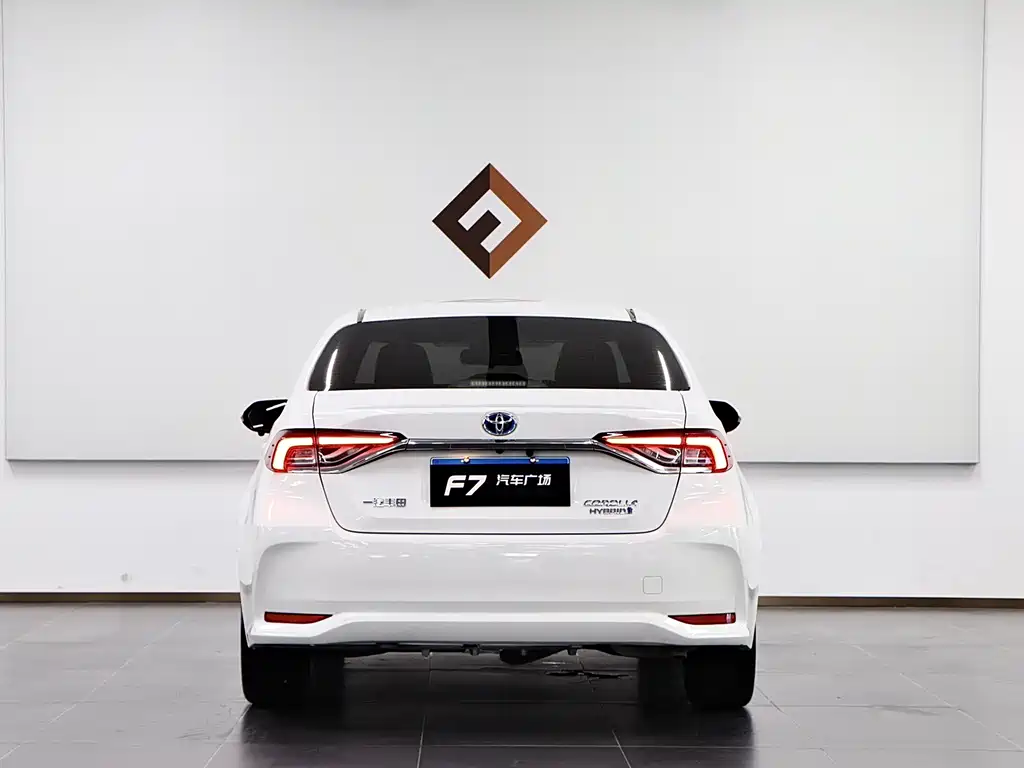 Toyota Corolla — миниатюра 5