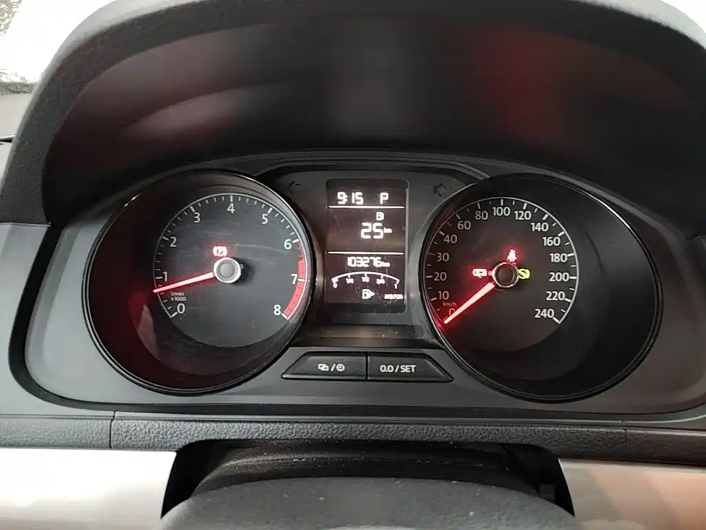 Volkswagen Lavida — миниатюра 8