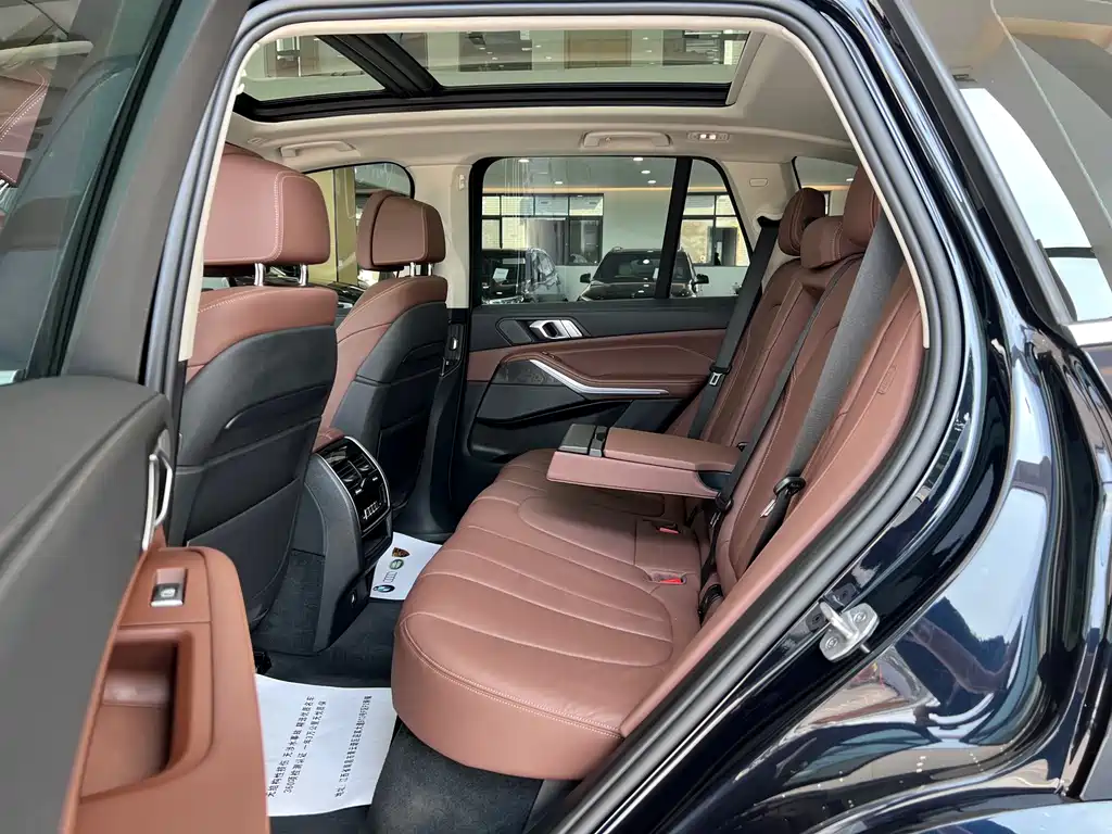 BMW X5 (Import) — миниатюра 9