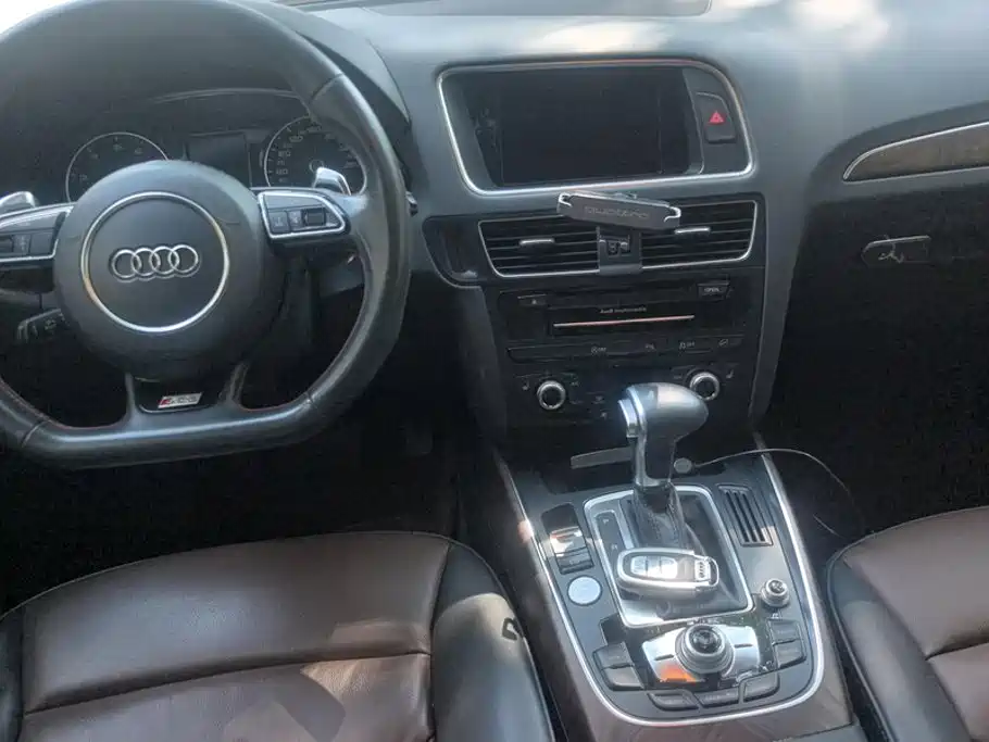 Audi Q5 — миниатюра 12