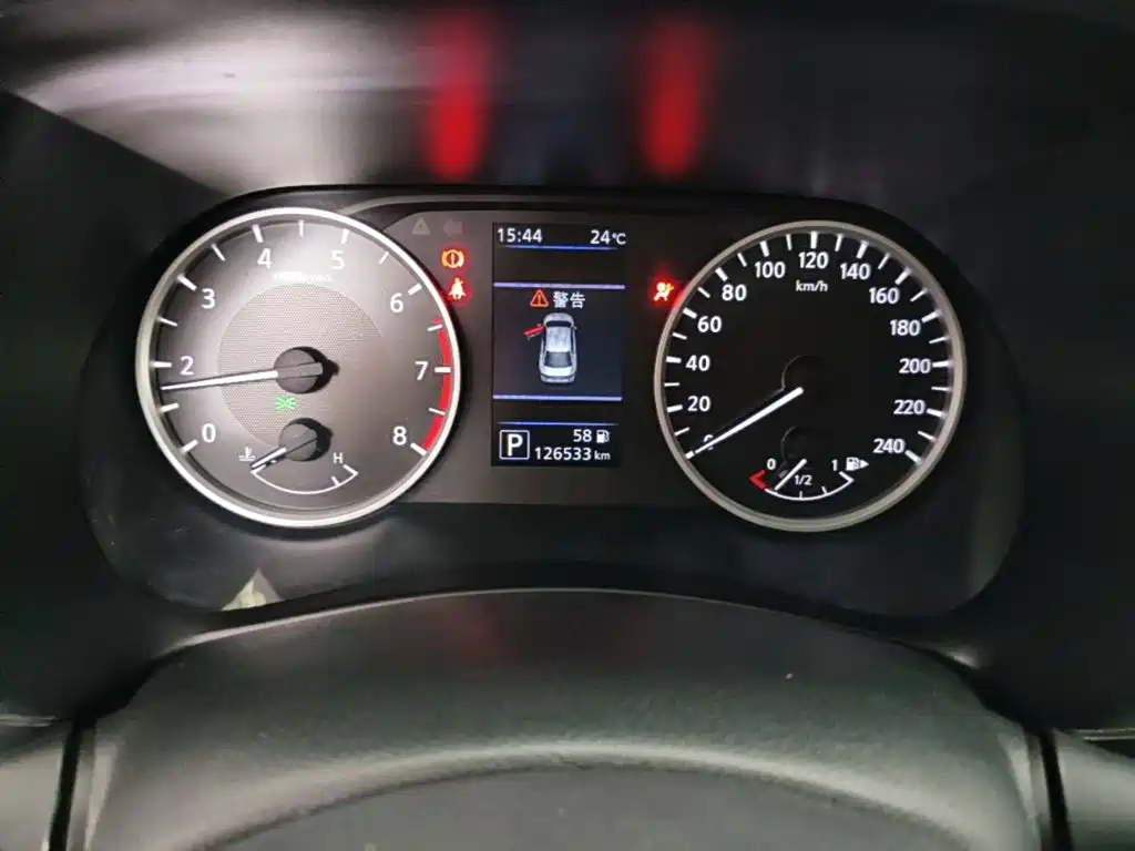 Nissan Sylphy — миниатюра 12
