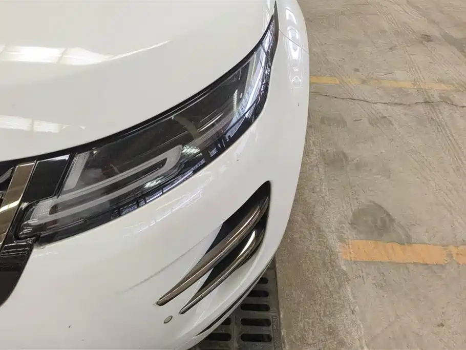 Land Rover Range Rover Evoque 2022 L P300e