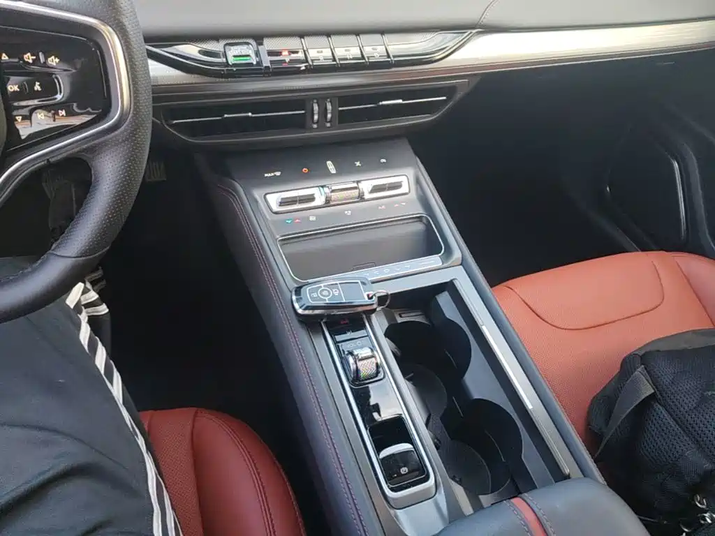 Lincoln Z — миниатюра 14