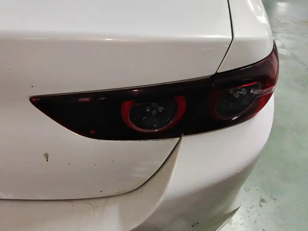 Mazda 3 Axela — миниатюра 8