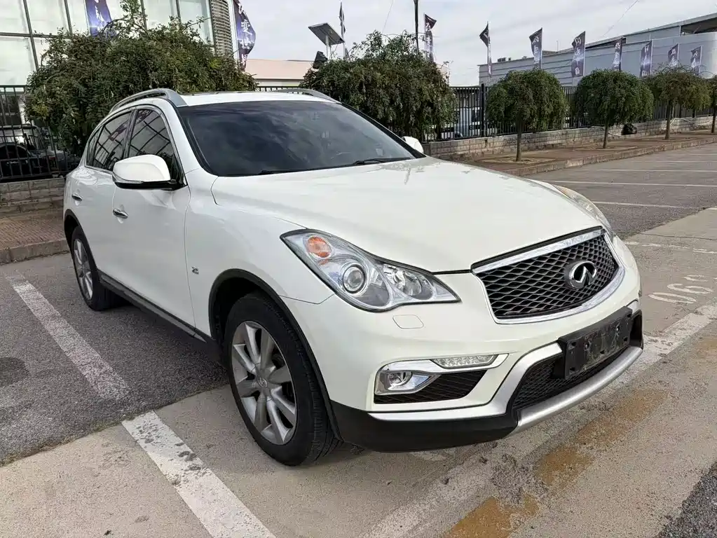 Infiniti QX50 — миниатюра 3