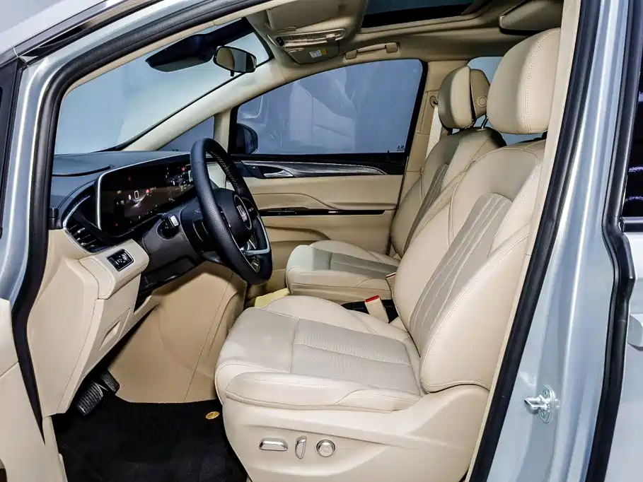 Buick GL8 2025 Premium