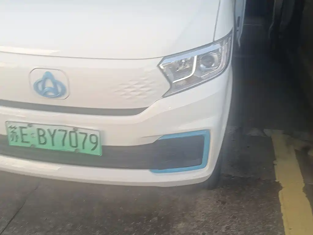 Kuayue Kuayue Star V7 EV — миниатюра 3