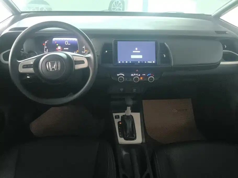 Honda Fit — миниатюра 12