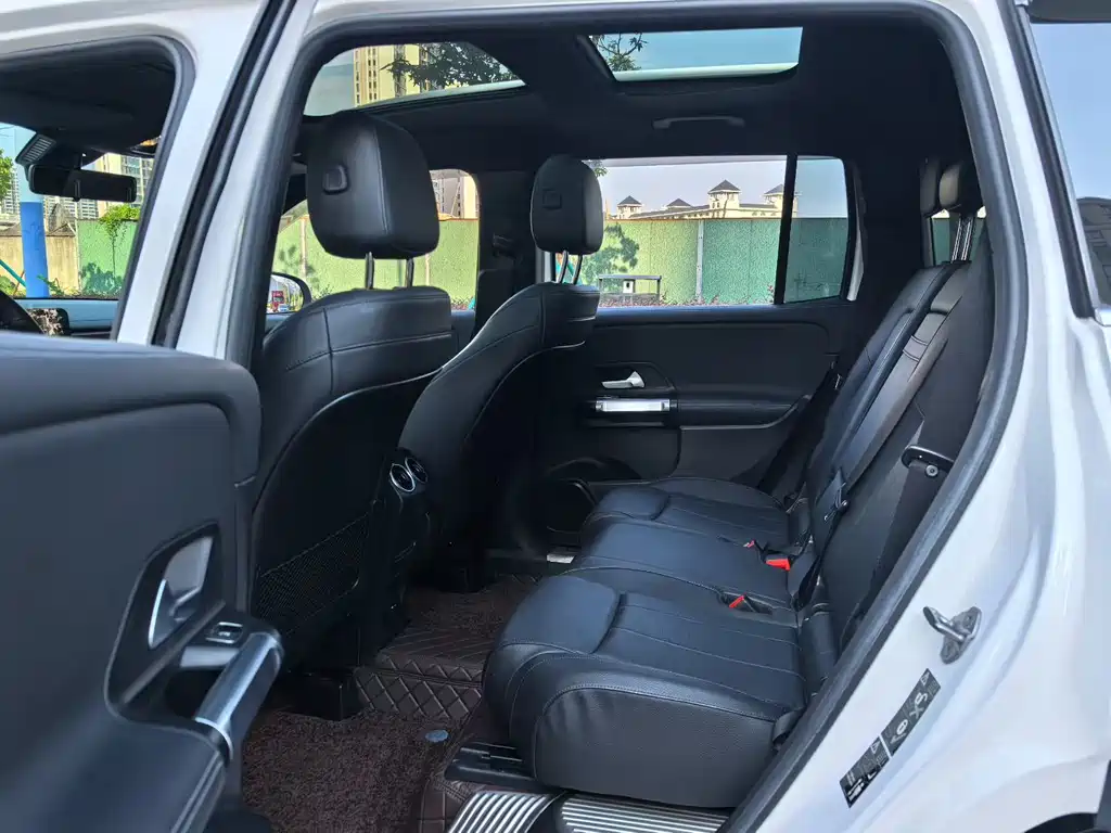 Mercedes-Benz GLB — миниатюра 5