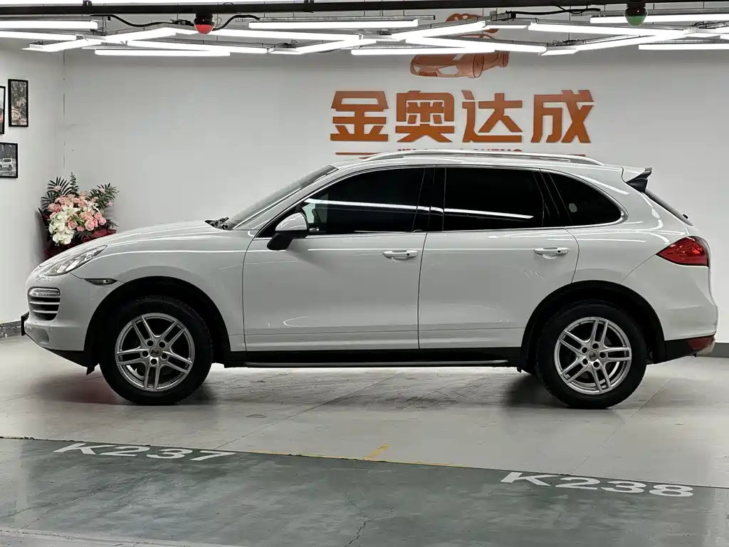 Porsche Cayenne 2011 Cayenne 3.0T