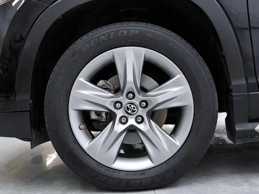 Toyota Highlander — миниатюра 5