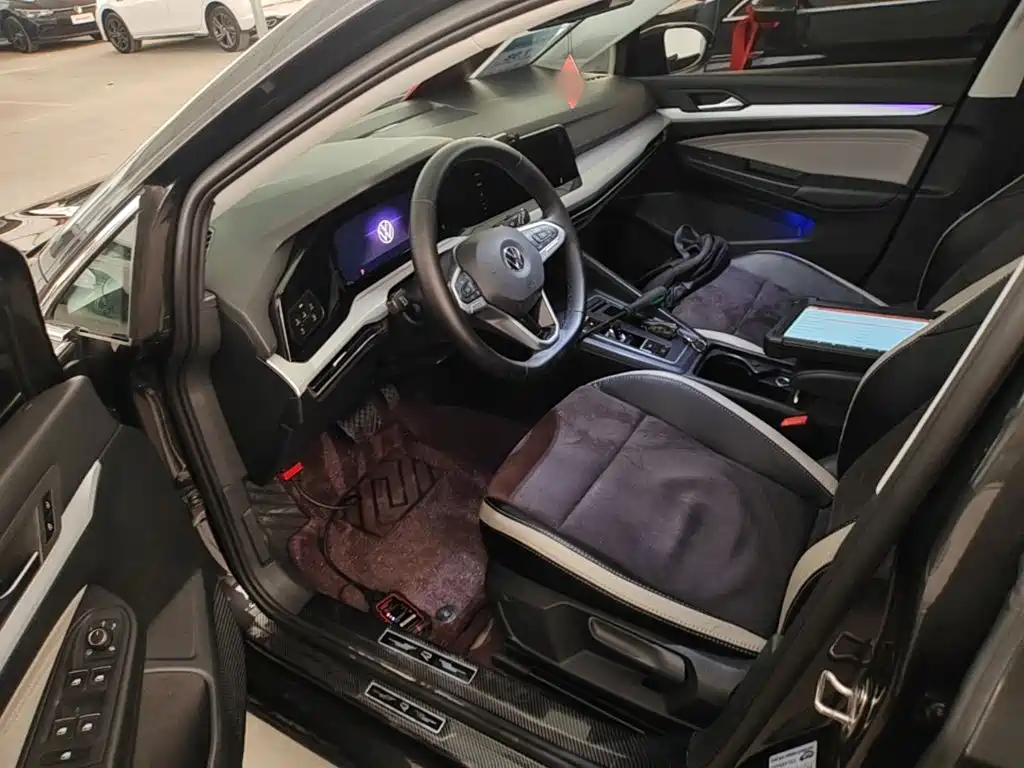 Volkswagen Golf — миниатюра 15