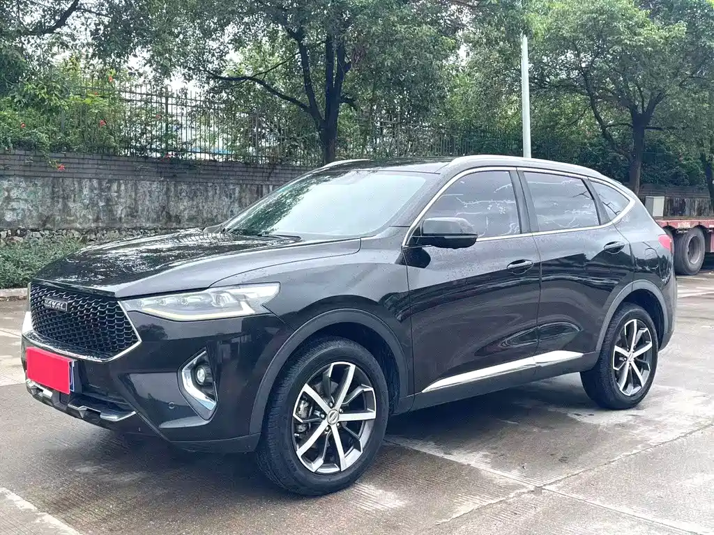 Haval F7