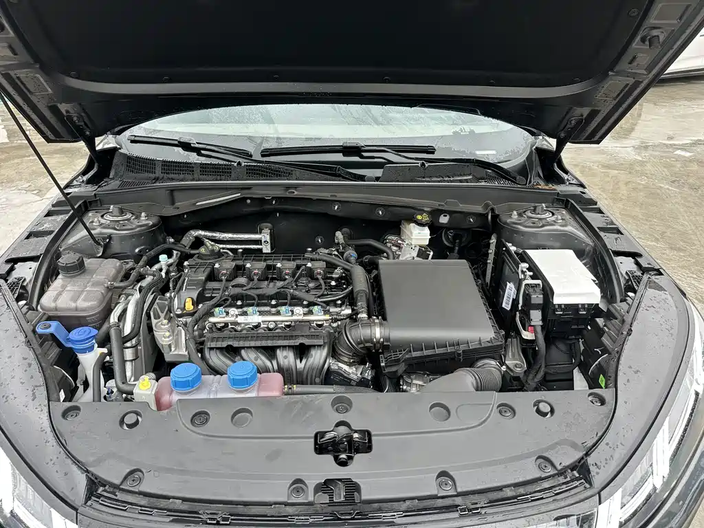 Changan Eado — миниатюра 9