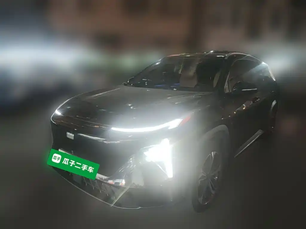 Geely Galaxy L7
