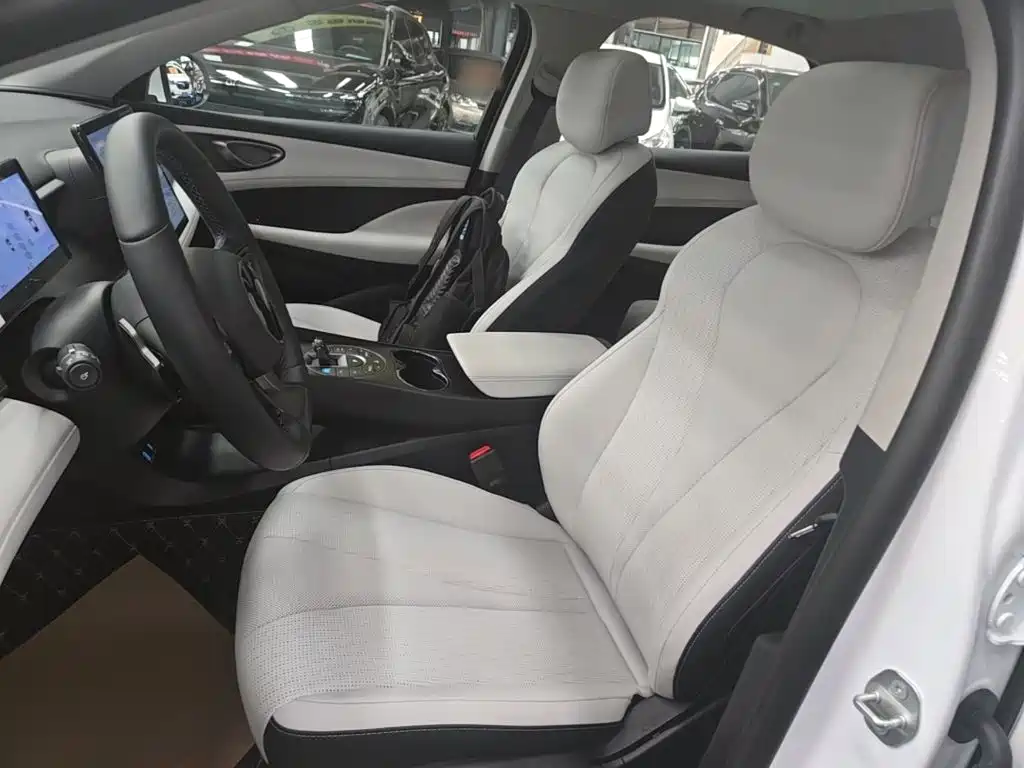 BYD Seal 05 DM-i — миниатюра 15