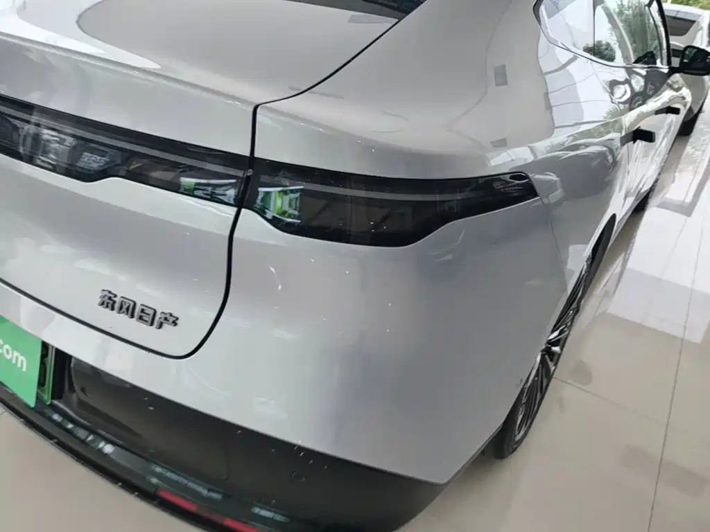 Nissan N7 — миниатюра 8