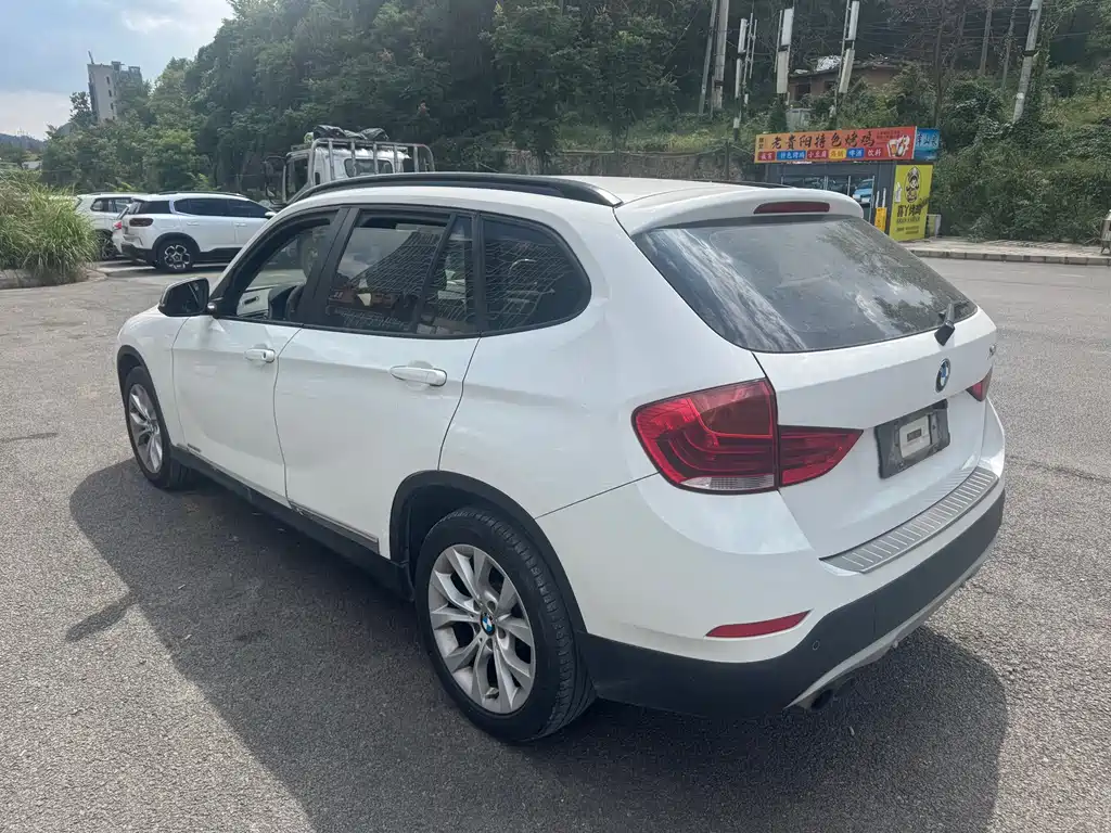 BMW X1 — миниатюра 10