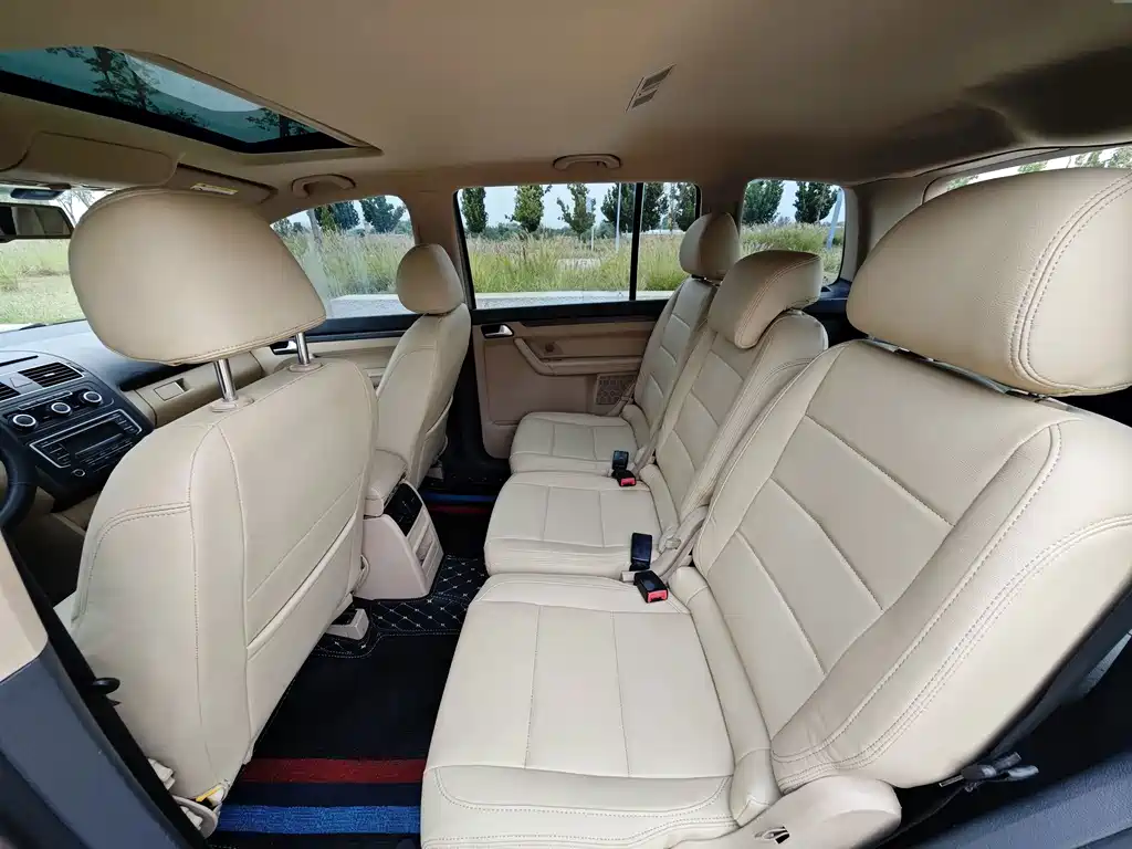 Volkswagen Touran — миниатюра 13
