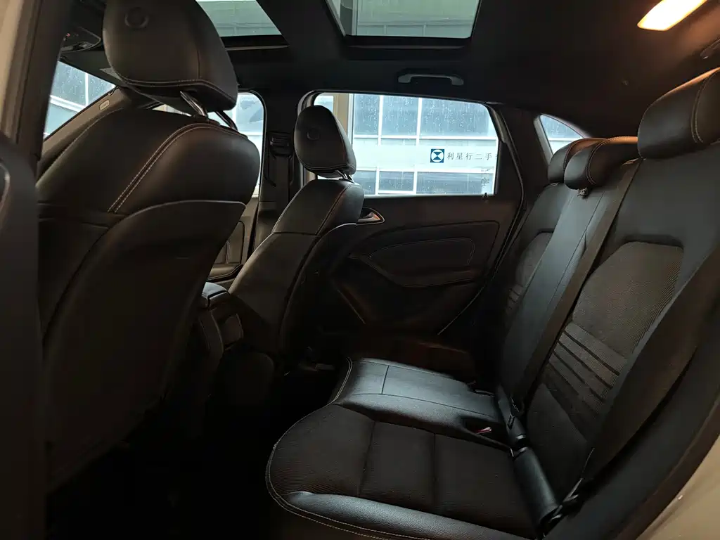 Mercedes-Benz B-Class — миниатюра 6