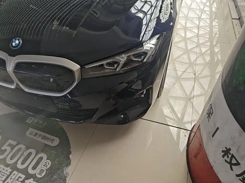BMW i3 — миниатюра 24