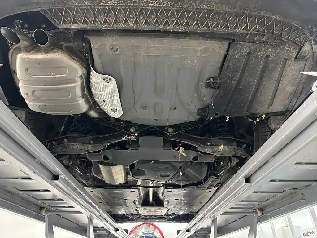 Volkswagen Sagitar — миниатюра 35