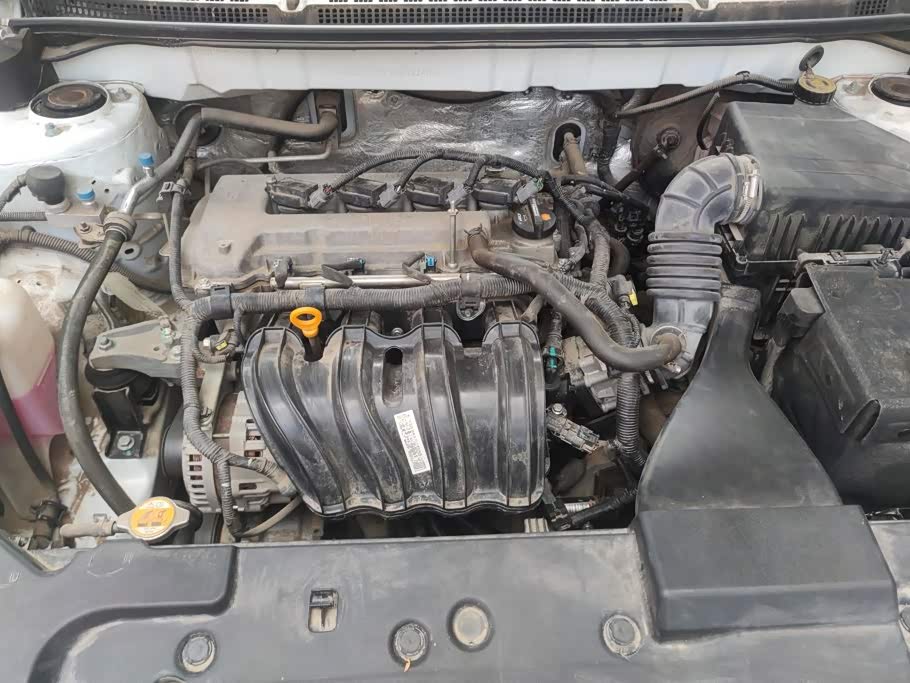 Geely Emgrand 1.5 л 2022 г. Белый, пробег 5000 км