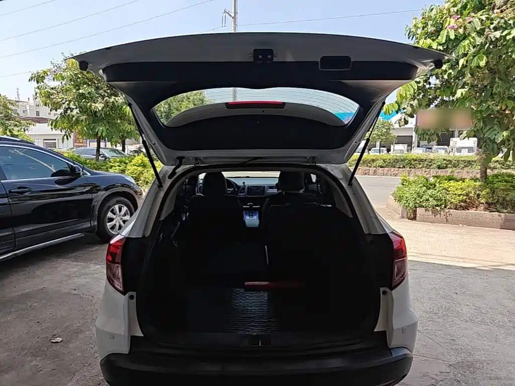 Honda Vezel — миниатюра 19