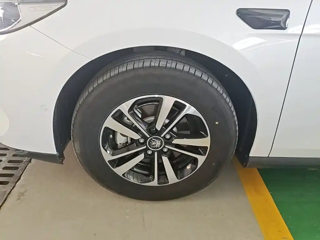 BYD Qin PLUS — миниатюра 23