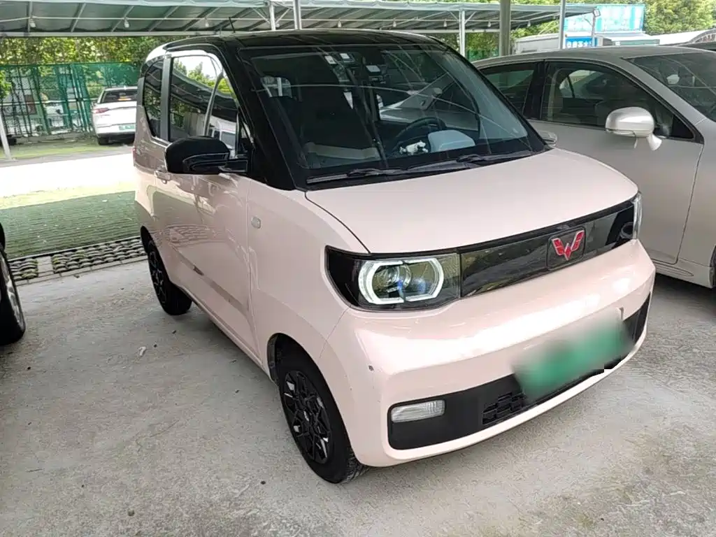 Wuling MINIEV — миниатюра 4