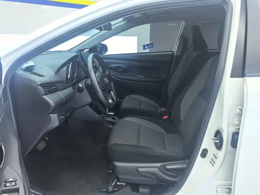 Toyota Vios — миниатюра 9