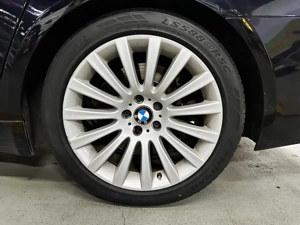 BMW 7 Series 7 2012 760Li 25
