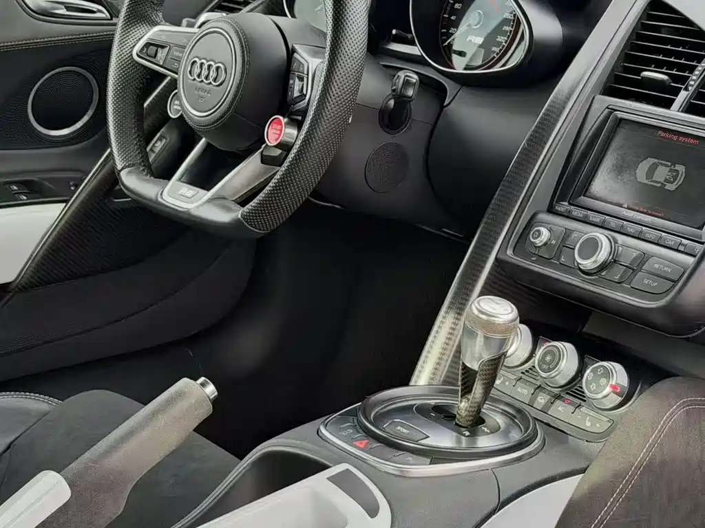 Audi R8 — миниатюра 13