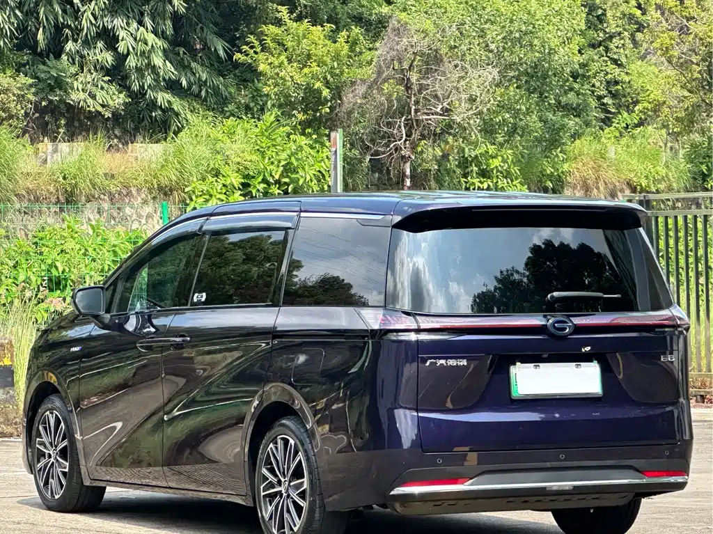 GAC Motor Trumpchi E8 PHEV — миниатюра 14