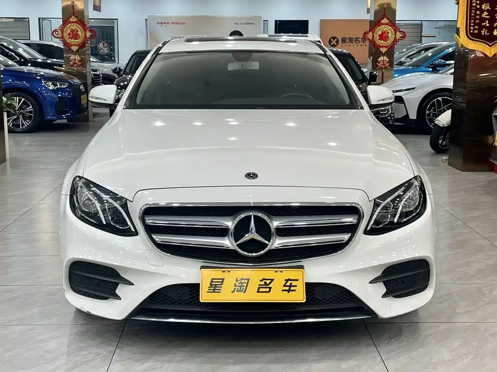 MERCEDES-BENZ E CLASS