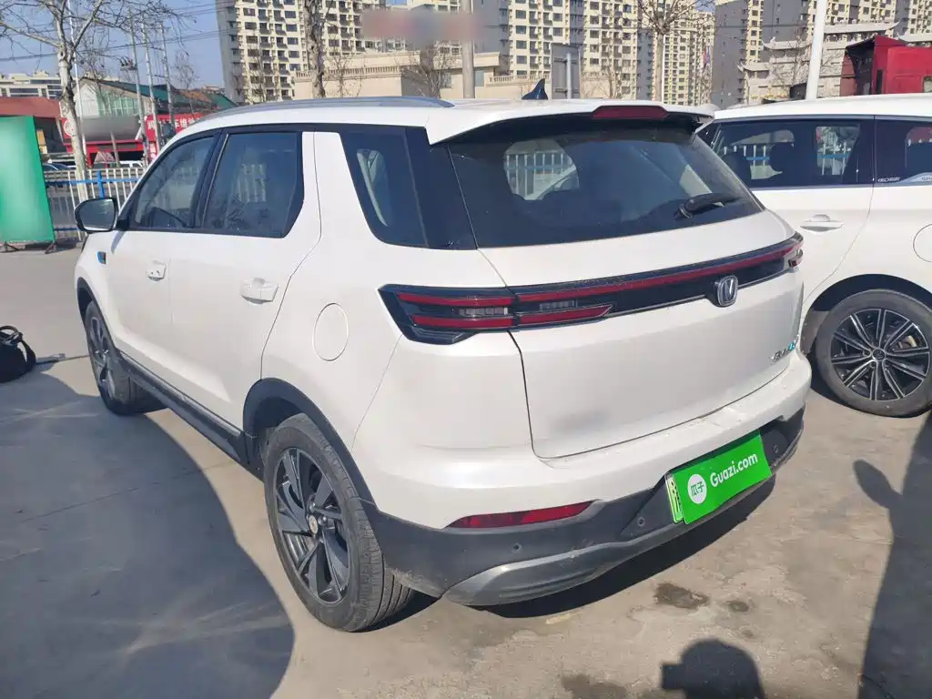 Changan CS55 EV — миниатюра 5