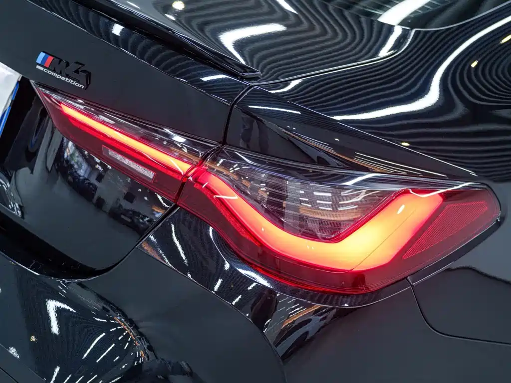BMW M4 2022 — фото 8