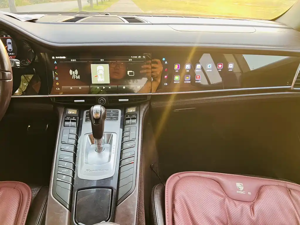Porsche Panamera — миниатюра 7