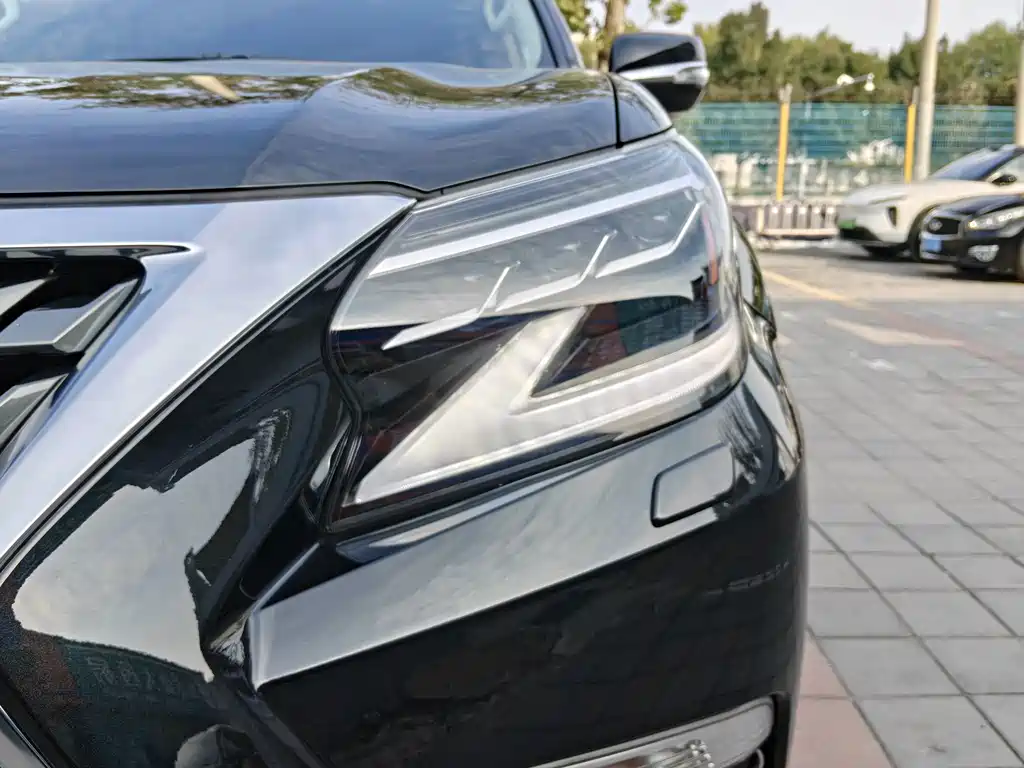 Lexus GX — миниатюра 12