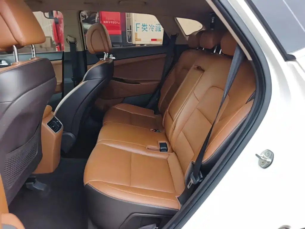Hyundai Tucson — миниатюра 17
