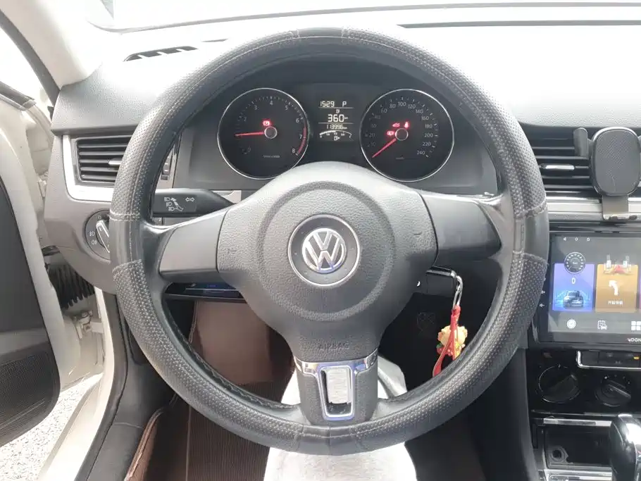 Volkswagen Bora — миниатюра 15