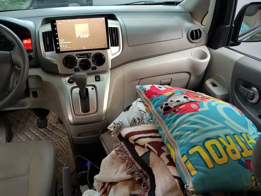 Nissan NV200 — миниатюра 13