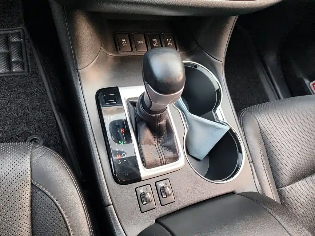 Toyota Highlander — миниатюра 10