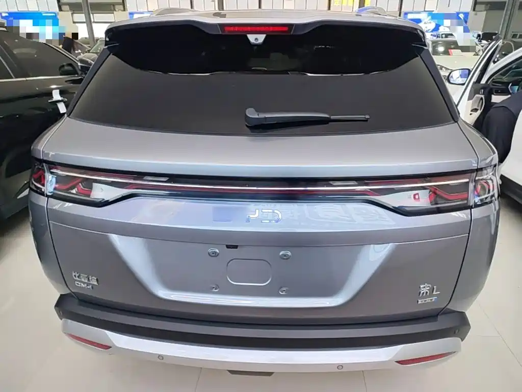 BYD L DM-i — миниатюра 6