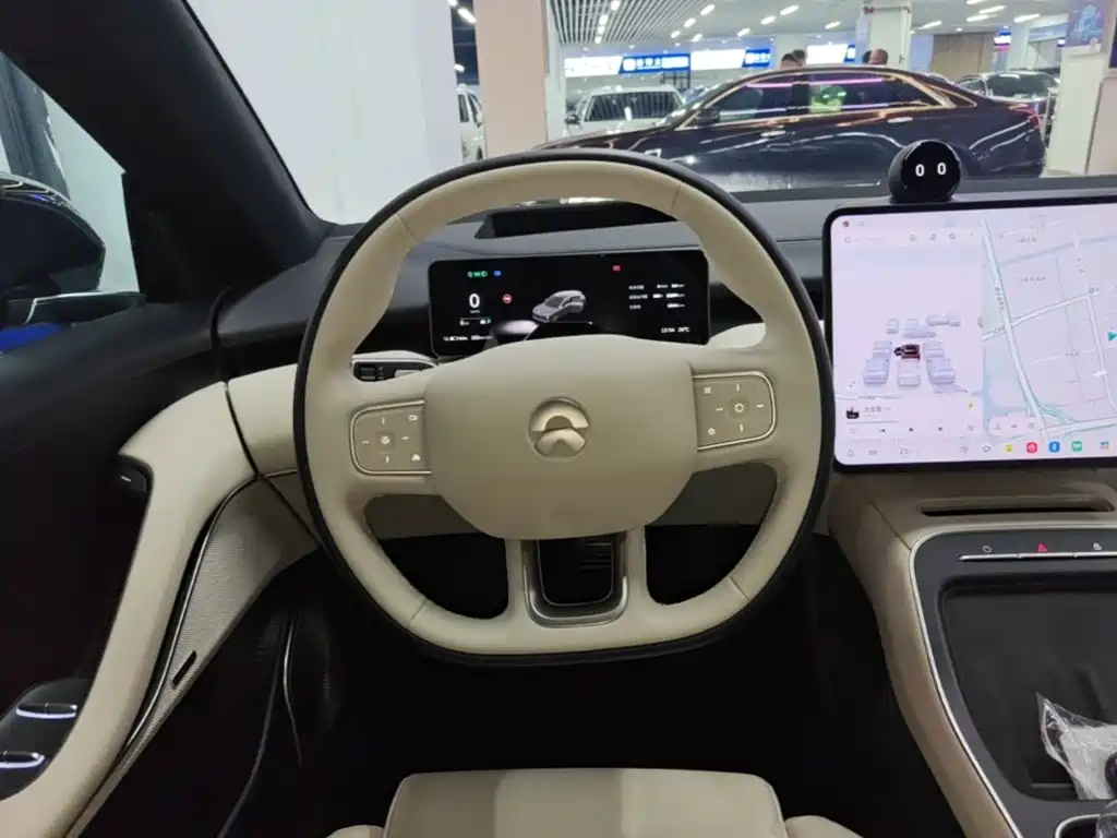 NIO ET5T — миниатюра 11
