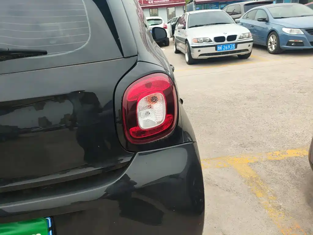 smart Smart Forfour — миниатюра 8